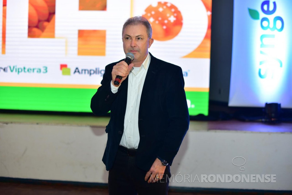 || Eloi Darci Podkowa, diretor vice-presidente da Copagril, em sua fala durante a abertura do evento solene do Grano Top Milho 2018, em setembro de 2018.
Imagem: Acervo Comunicação Copagril - Crédito Marcelo Leobet - FOTO 17 -