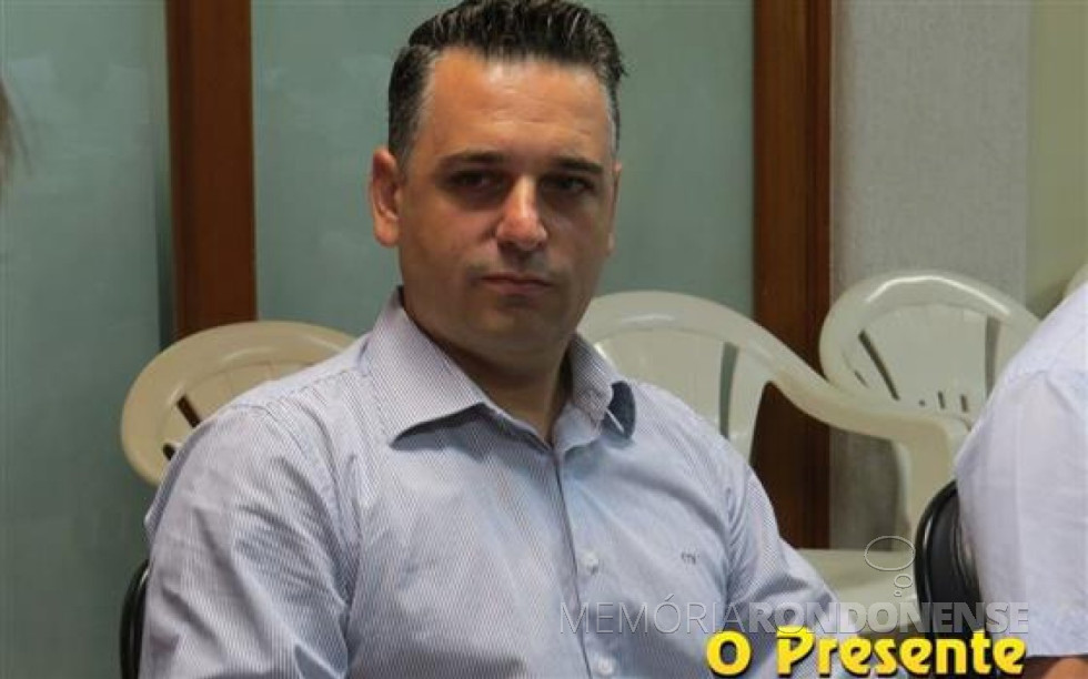 || Engenheiro-agronômo Leandro Daldat que assumiu a Secretaria de Agricultura e Política Ambiental, de Marechal Cândido Rondon, em fevereiro de 2017.
Imagem: Acervo O Presente Digital - FOTO 12 -