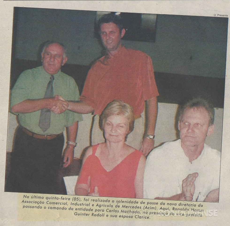 || Transmissão de cargos na presidência da ACIM, dezembro de 2002.
Imagem: Acervo O Presente - FOTO 16 -