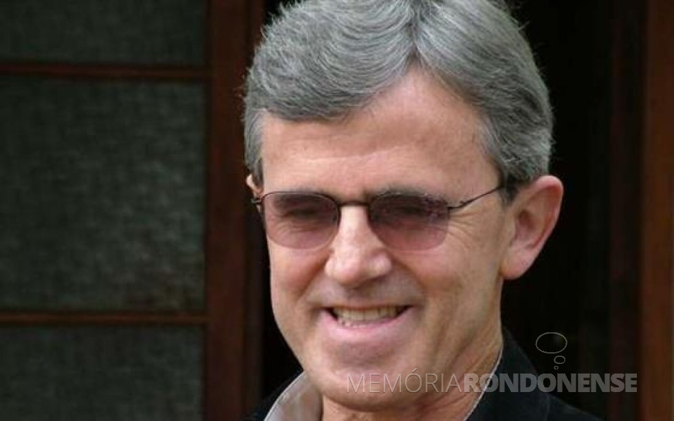 || Padre diocesano Hugo José Rohden, de família de Quatro Pontes, falecido em março de 2017. Imagem: Acervo CATVE - FOTO 17 -