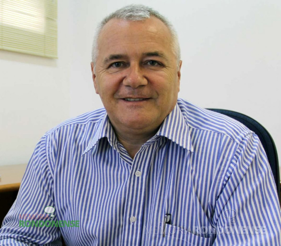 || Vice-prefeito de Pato Bragado, que assumiu a prefeitura local em novembro de 2015, devido as férias do prefeito Arnildo Rieger. 
Imagem: Acervo O Presente - FOTO 167-