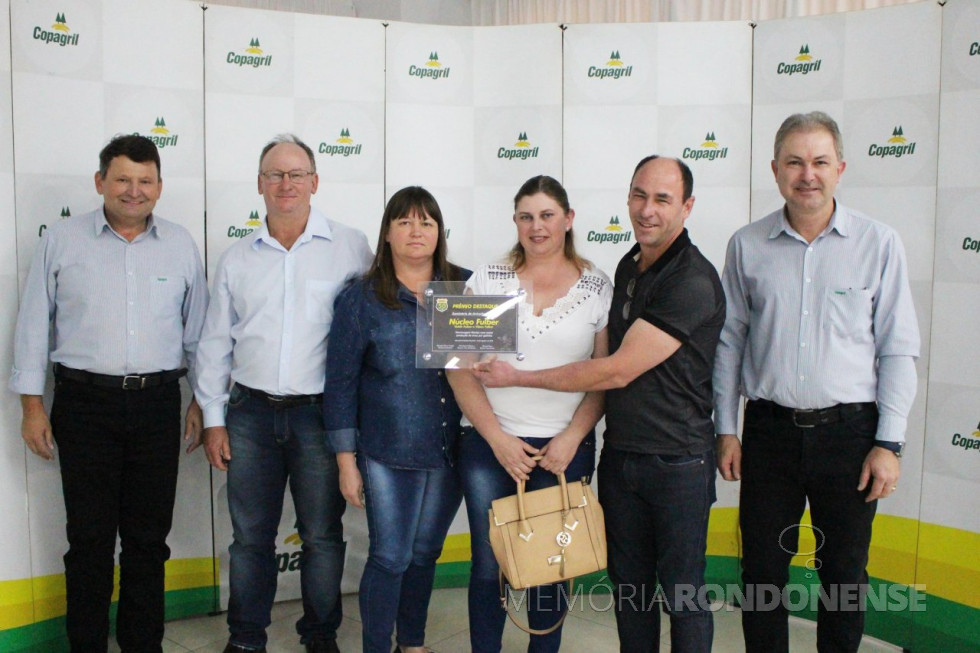 || Representante do Núcleo Fülber recebendo a premiação de 1º colocado na categoria