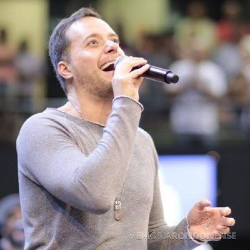 || Músico André Valadão que se apresentou em Pato Bragado, em junho de 2018.
Imagem: Acervo Arquivo Pessoal - FOTO 13
-