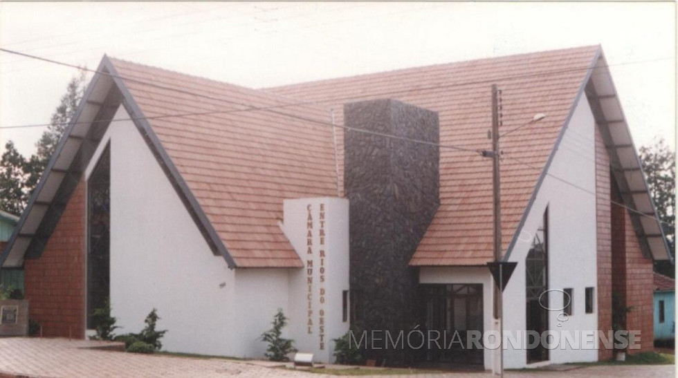 || Prédio da Câmara Municipal de Entre Rios do Oeste, inaugurado em outubro de 1995.
Imagem: Acervo da Edilidade - FOTO 22 -