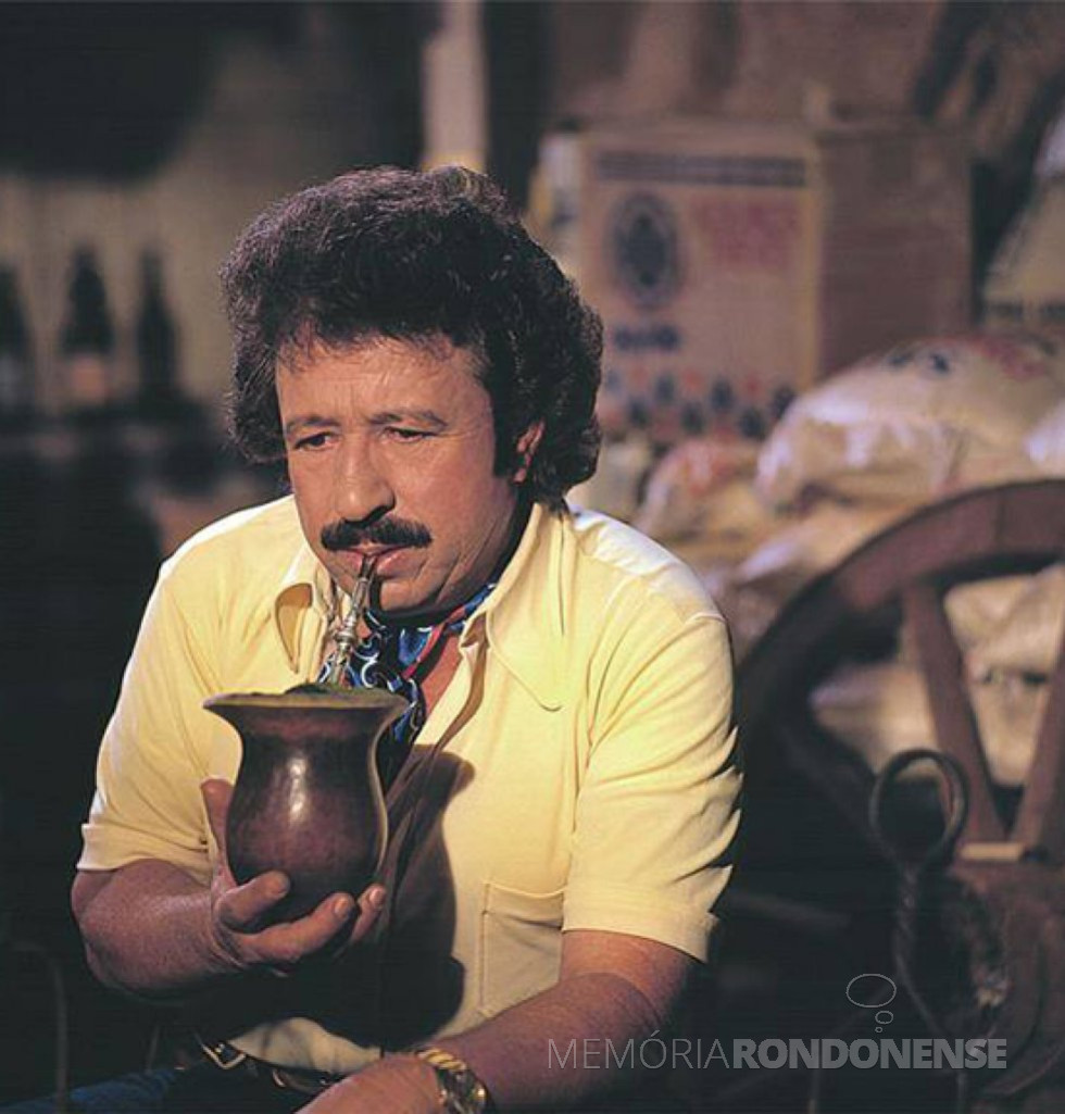 || Cantor Teixeirinha, falecido em dezembro de 1985.
Imagem: Acervo Recanto Caipira - FOTO 10 -