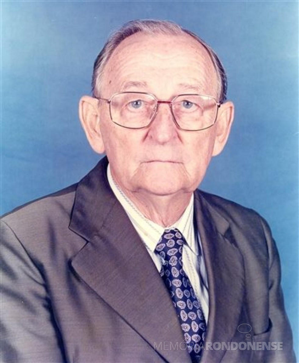 || Arlindo Alberto Lamb, prefeito municipal eleito de Marechal Cândido Rondon, falecido em abril de 2013.
Imagem: Acervo Memória Rondonense - FOTO 8 -