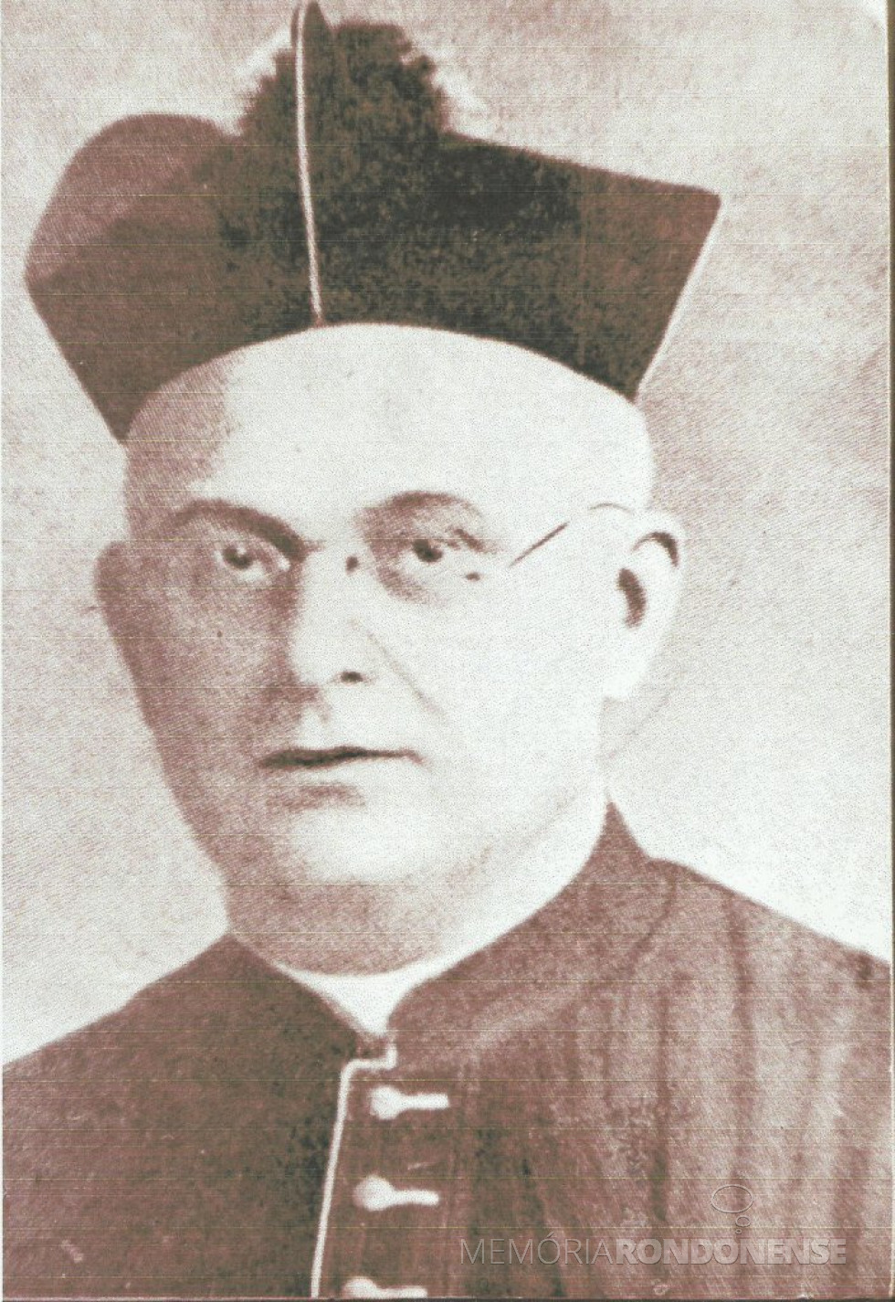 || Monsenhor Guilherme Thiletzek SVD que, em 1926, foi designado como primeiro prelado da recém criada prelatura católica de Foz do Iguaçu.
Imagem: Acervo Projeto Memória Rondonense - FOTO 1 -
