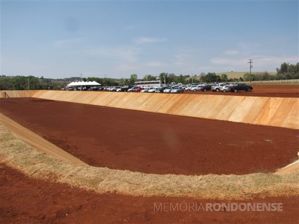 || Vista do complexo da estação de tratamento de esgoto sanitário municipal Guavirá, na sua inauguração em setembro de 2013.
Imagem: Acervo O Presente - FOTO 6 -