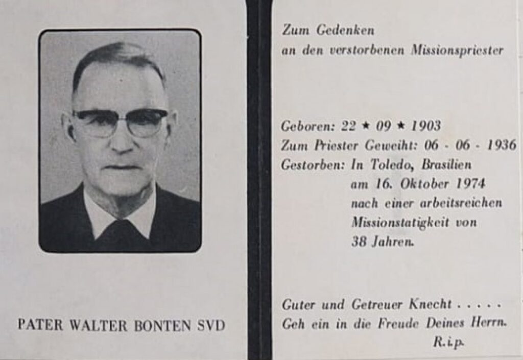|| Lembrança do padre Walter Bonten, ele que administrou a 1ª confirmação da Crisma na Paróquia Sagrado Coração de Jesus, de Marechal Cândido Rondon, em setembro de 1963.
Imagem: Acervo Província Verbo Divino Sul