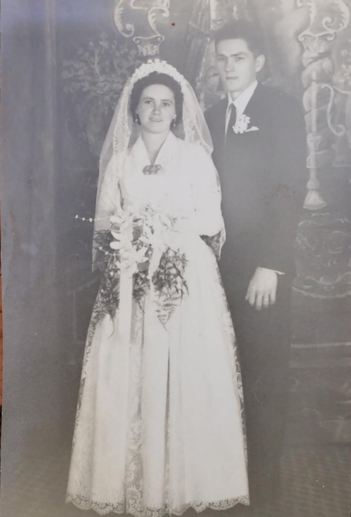 || Jovens rondonenses Sofia Grohmann e Arlindo Model que casaram em final de julho de 1962.
Imagem: Acervo Adir Model - FOTO 13 -