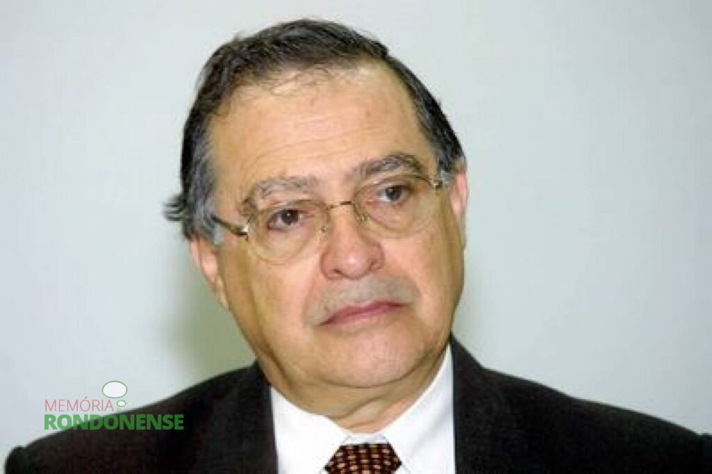 ||  Carlos Frederico Marés de Souza que esteve de visita em Marechal Cândido Rondon, em agosto de 1974. 
Imagem: Acervo memoriarondonense.com.br - FOTO 6 -