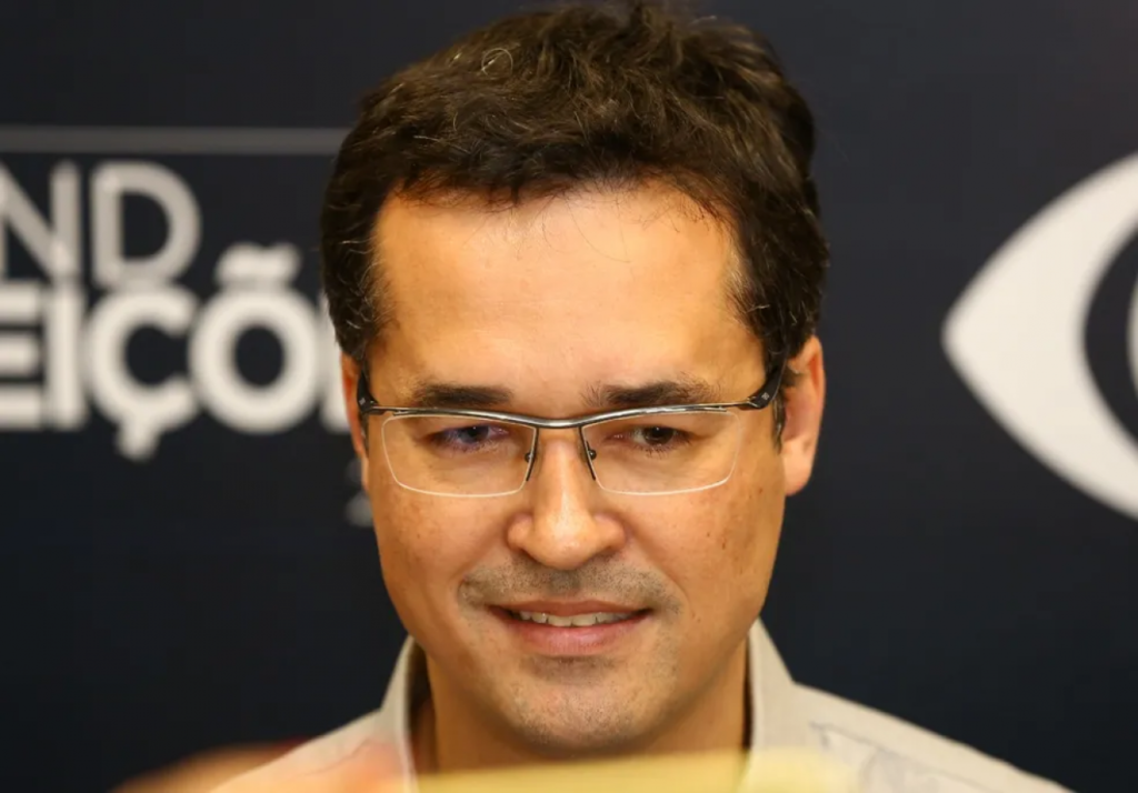 || Deltan Dallagnol, ex-procurador da República, figura representativa do Ministério Público Federal (MPF) na "Operação Lava-Jato", candidato mais votado à Câmara dos Deputados no Paraná, em outubro de 2022.
Imagem: Acervo G1 - FOTO 28 -