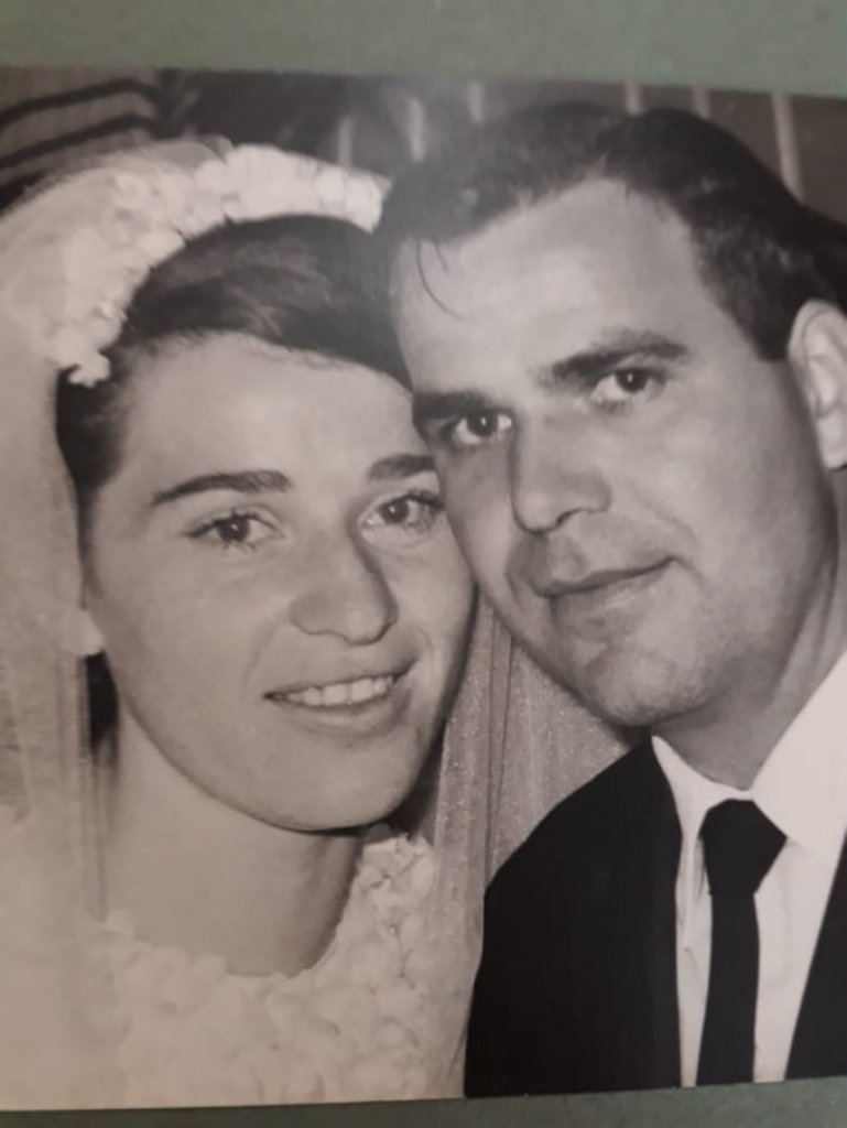 || Noivos Edla Zager e Gernoto Salamon, em setembro de 1969.
Imagem: Acervo Andréa Marta Salamon Schimmel - FOTO 2 -