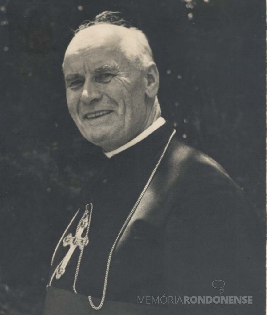 || Manuel Könner, segundo prelado de Foz do Iguaçu, ordenado padre em final de setembro de 1910.
Imagem: Acervo da Diocese de Campo Mourão (PR) - FOTO 2 -