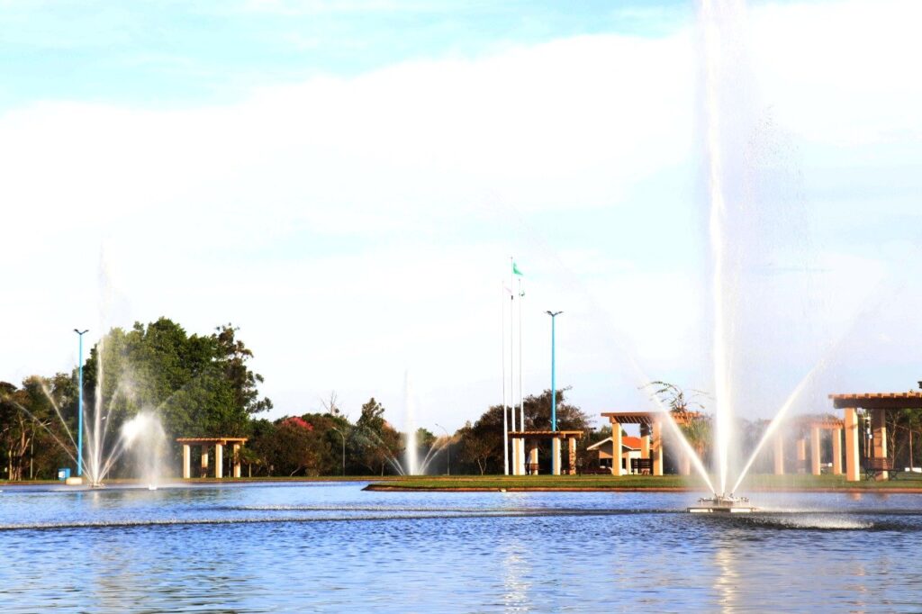 || Chafarizes do Parque das Águas, de Pato Bragado, inaugurados em agosto de 2022.
Imagem: Acervo Imprensa Prefeitura de Pato Bragado - Crédito: Marili Koehler - FOTO 31-